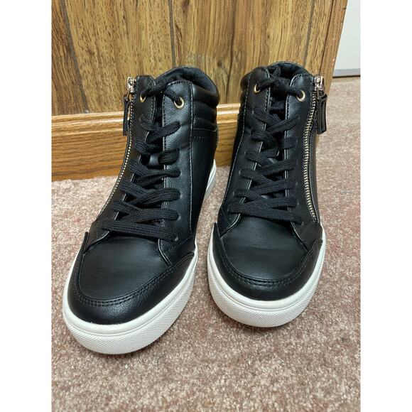 Nine West women’s 8 Black sneaker high top zip white sole girlhoodcore - Picture 1 of 8